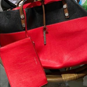 Red black tote